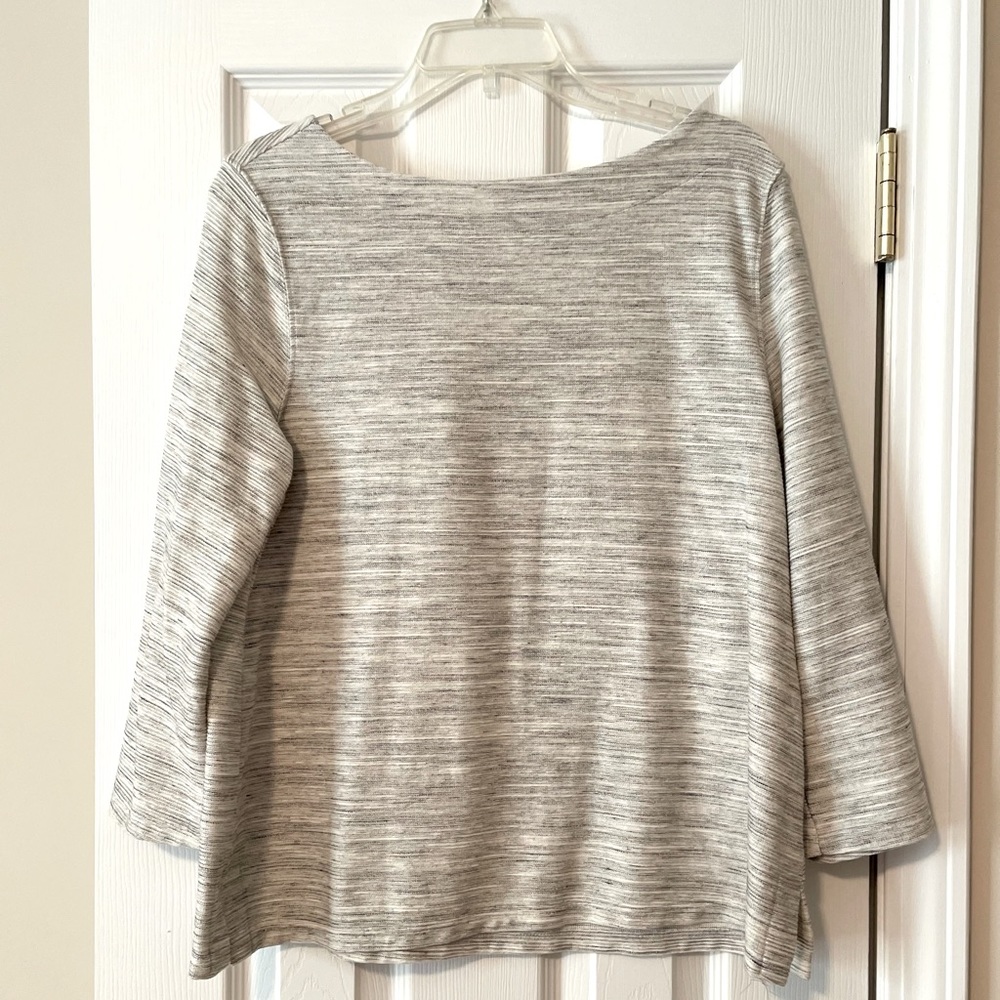 Size large ribbed blouse from Old Navy.